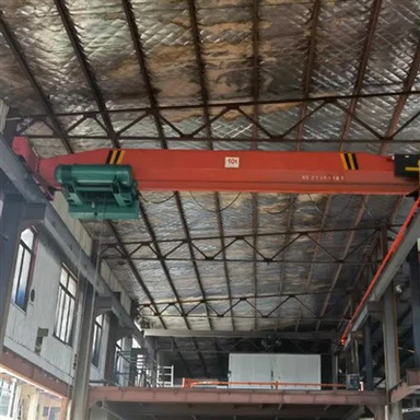 3 Tuj Overhead Choj Crane